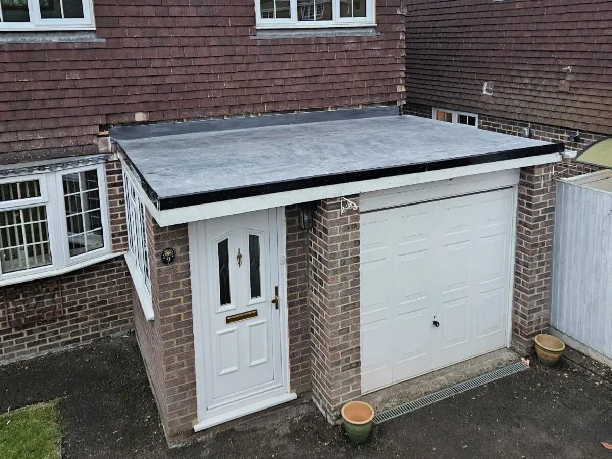 flat roofs and roof repairs